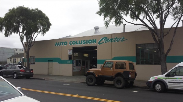 汽车板金中心AUTO COLLISION CENTER