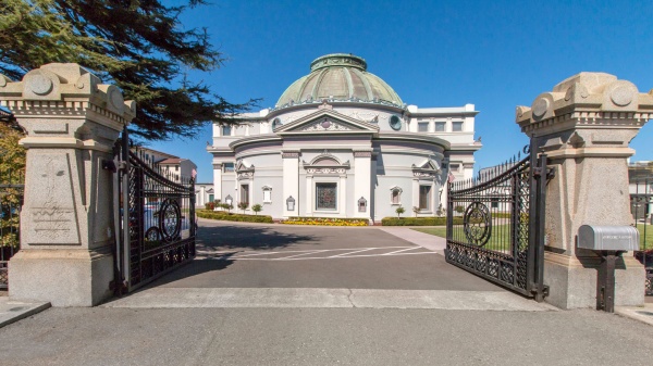 SAN FRANCISCO COLUMBARIUM & FUNERAL HOME