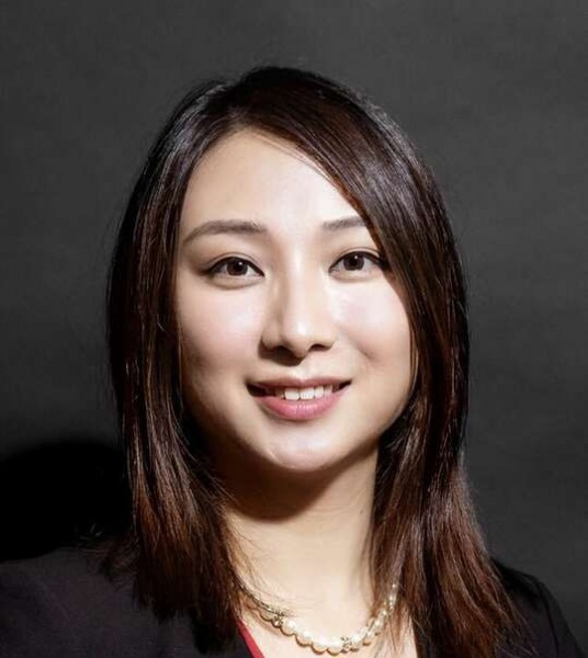  Nicole曾 您在二阜的贴心地产经纪 加州排名第一的团队支持-加州排名第一的团队支持，服务于买/卖房屋，投资物业，一条龙服务。售后服务一流。