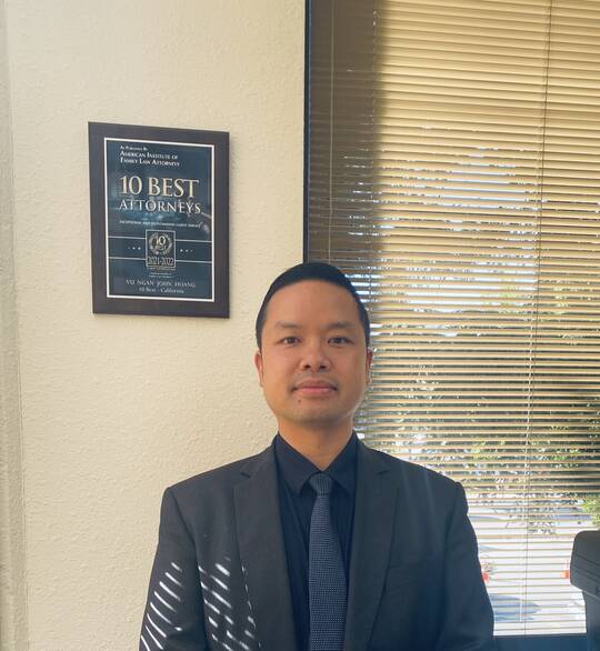 黄律师事务所: 离婚,移民,车祸，刑事-Law Offices of John Hoang, P.C.
