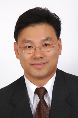   黄文雄-Wong, Derek
