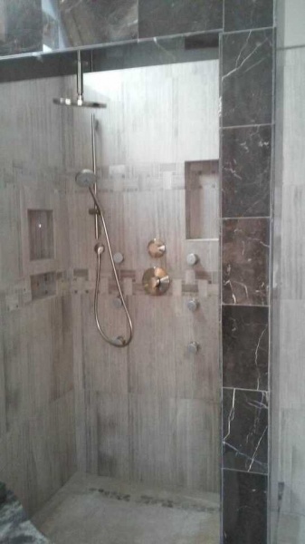 伟业水咙,冷䁔气工程-Wei Lei plumbing heating and cooling