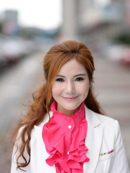 黄丽雅-Lia Huang