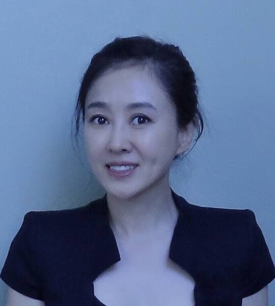 孙忠云（微信LucyJG2003）-Lucy Sun
