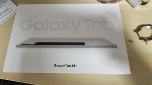 旧金山出全新Galaxy Tab S8+，耳机