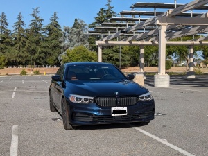 湾区急出，卖车2019 BMW 530i，去年买的，里程21k很新