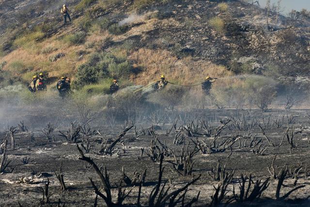 美国加州野火致上千人疏散